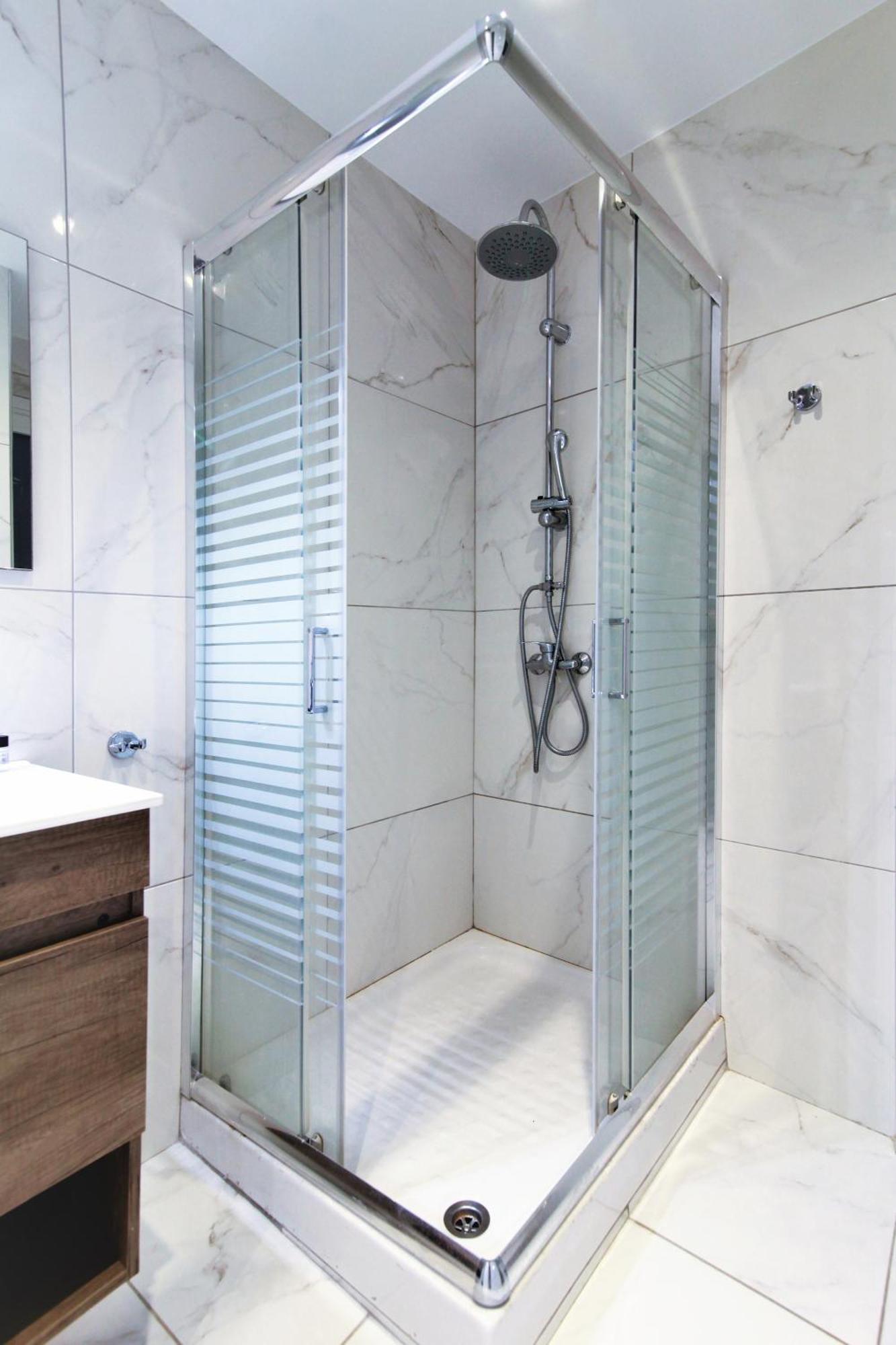 White Apartment/Kolwnaki/100Mbps/Wifi Athen Exterior foto