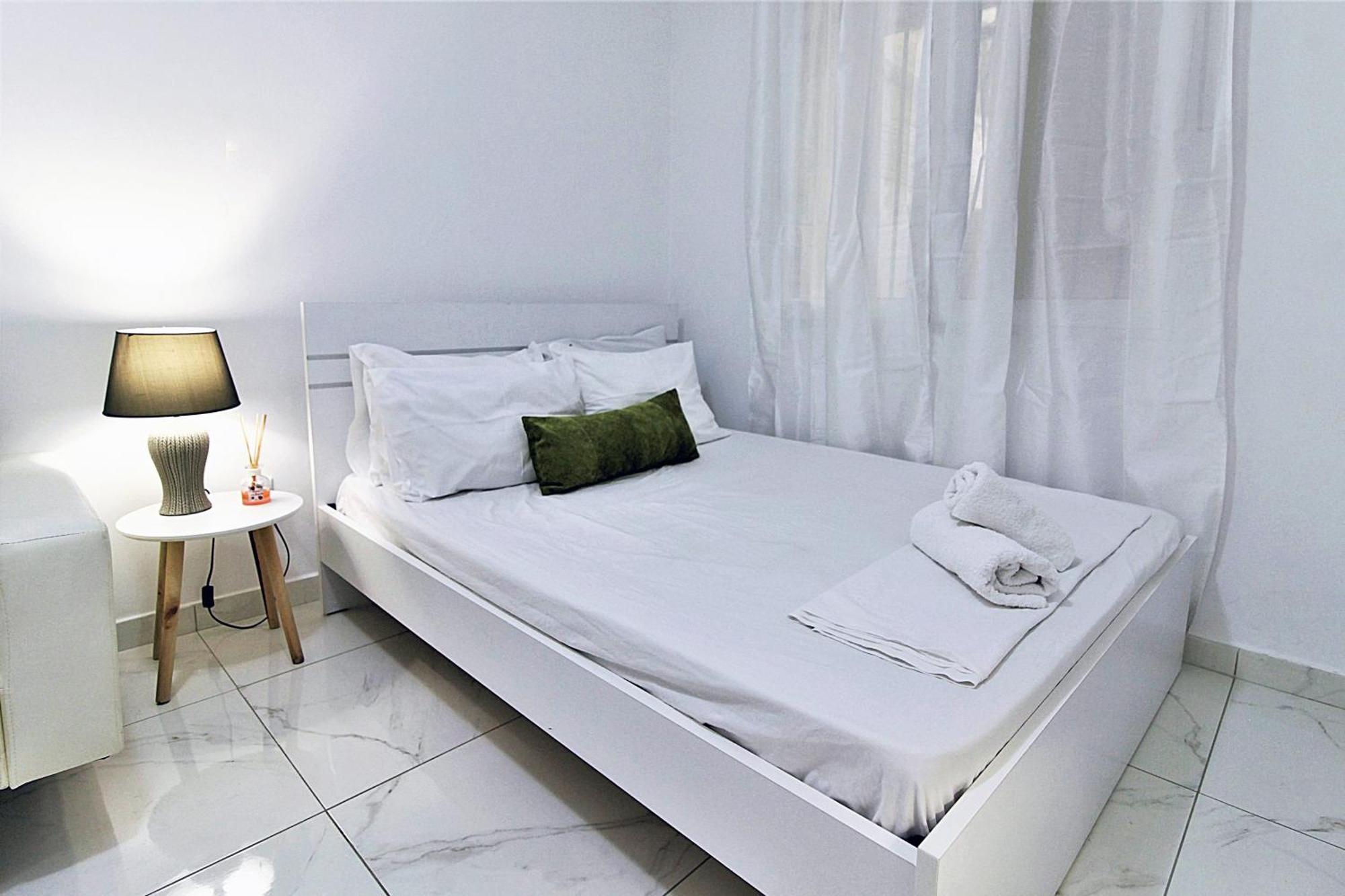 White Apartment/Kolwnaki/100Mbps/Wifi Athen Exterior foto